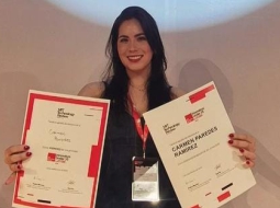 Carmen Paredes, reconocida como Pionera del Año en los premios MIT Innovators. Under 35 LATAM 2025