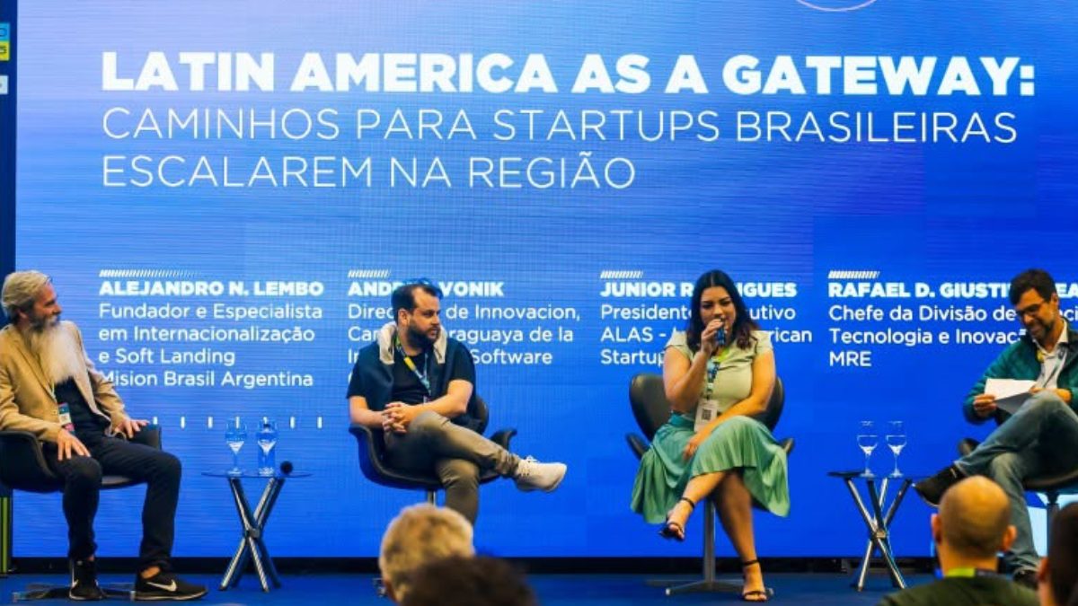 Paraguay marcó presencia en el Startup Summit de Brasil con un mensaje sobre la cultura local